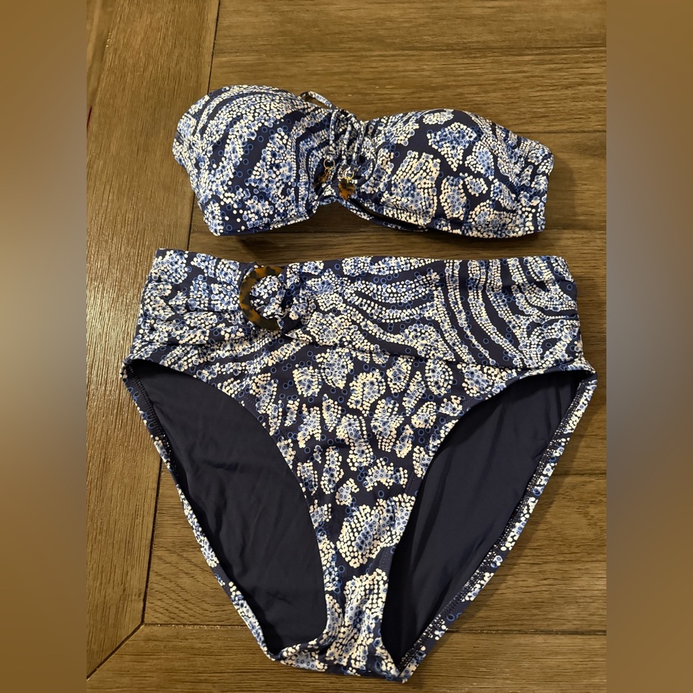 Tommy Bahama Navy and White Swimwear 2 piece medium nwot